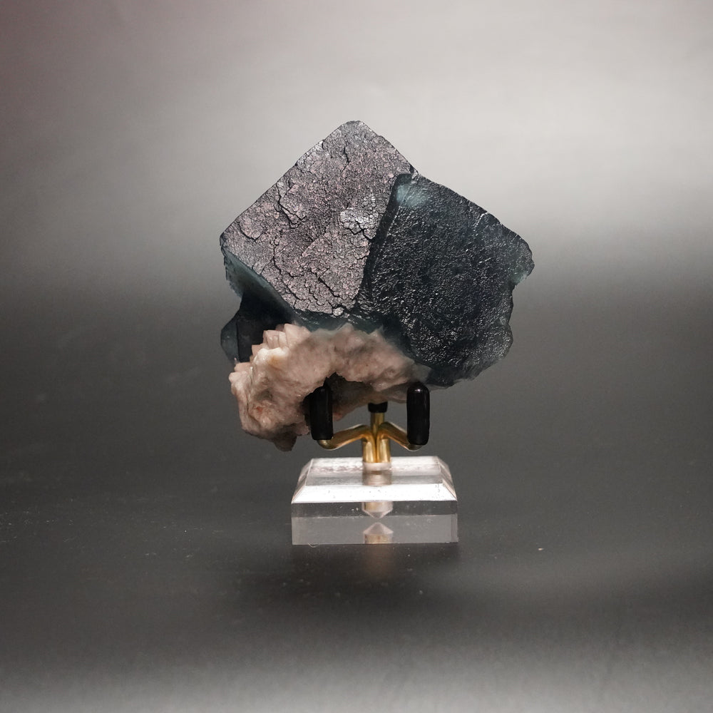 Huanggang Fluorite – Rare Dark Crystal from Inner Mongolia