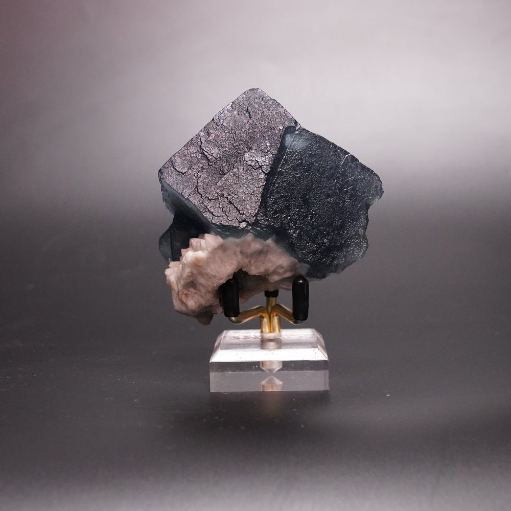 Huanggang Fluorite – Rare Dark Crystal from Inner Mongolia