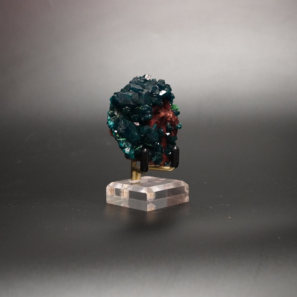 Dioptase Crystal – Vivid Green Stone from Congo