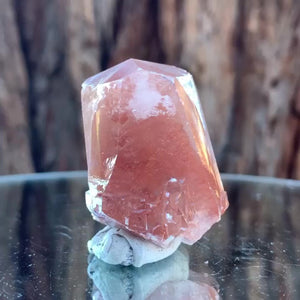 4cm 35g Calcite with Iron Oxide Inclusion from Leiping Mine, Hunan, China