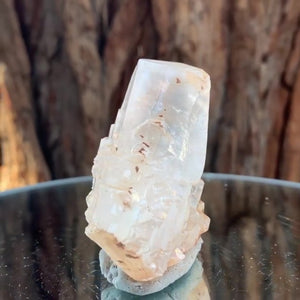 6.5cm 80g Calcite with Iron Oxide Inclusion from Leiping Mine, Hunan, China