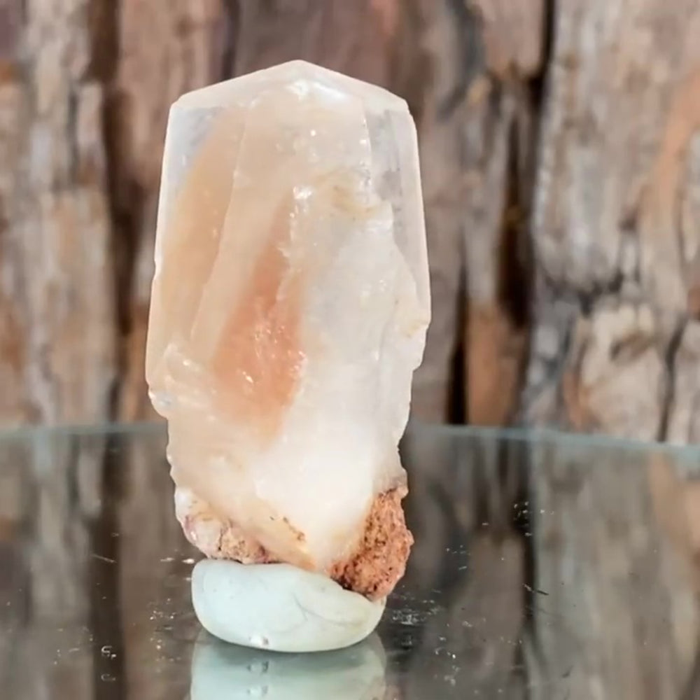 4.5cm 36g Calcite with Iron Oxide Inclusion, Leaping Mine, Hunan, China