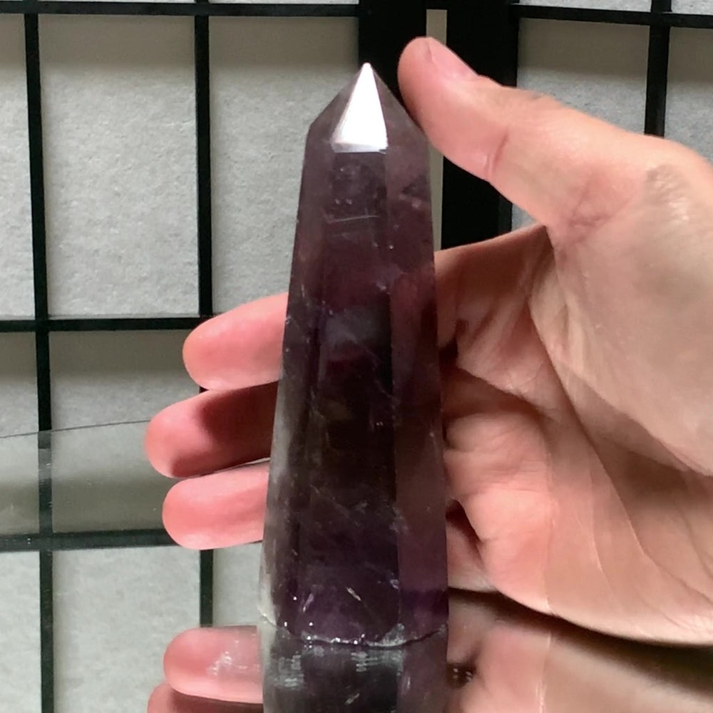 
            
                Load image into Gallery viewer, 11.8cm 216g Polished Amethyst Point from Brazil
            
        
