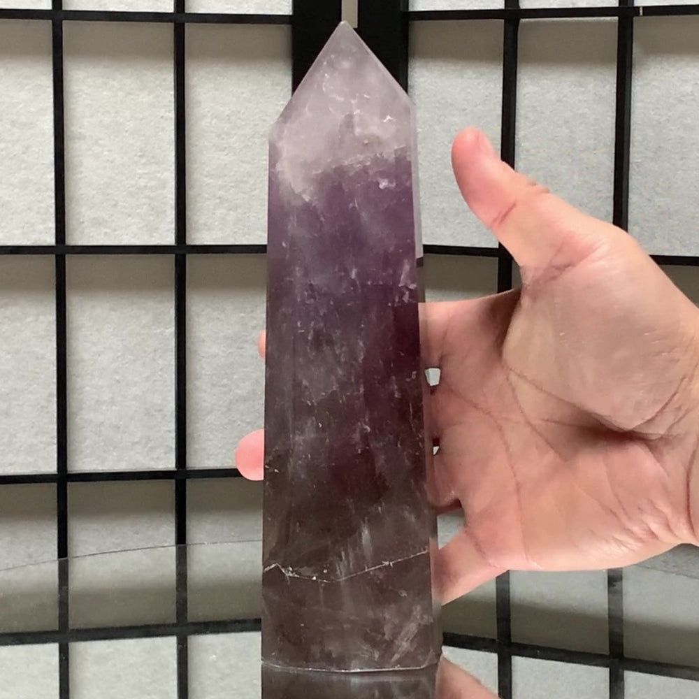 
            
                Load image into Gallery viewer, 20.5cm 950g Polished Amethyst Point from Brazil
            
        