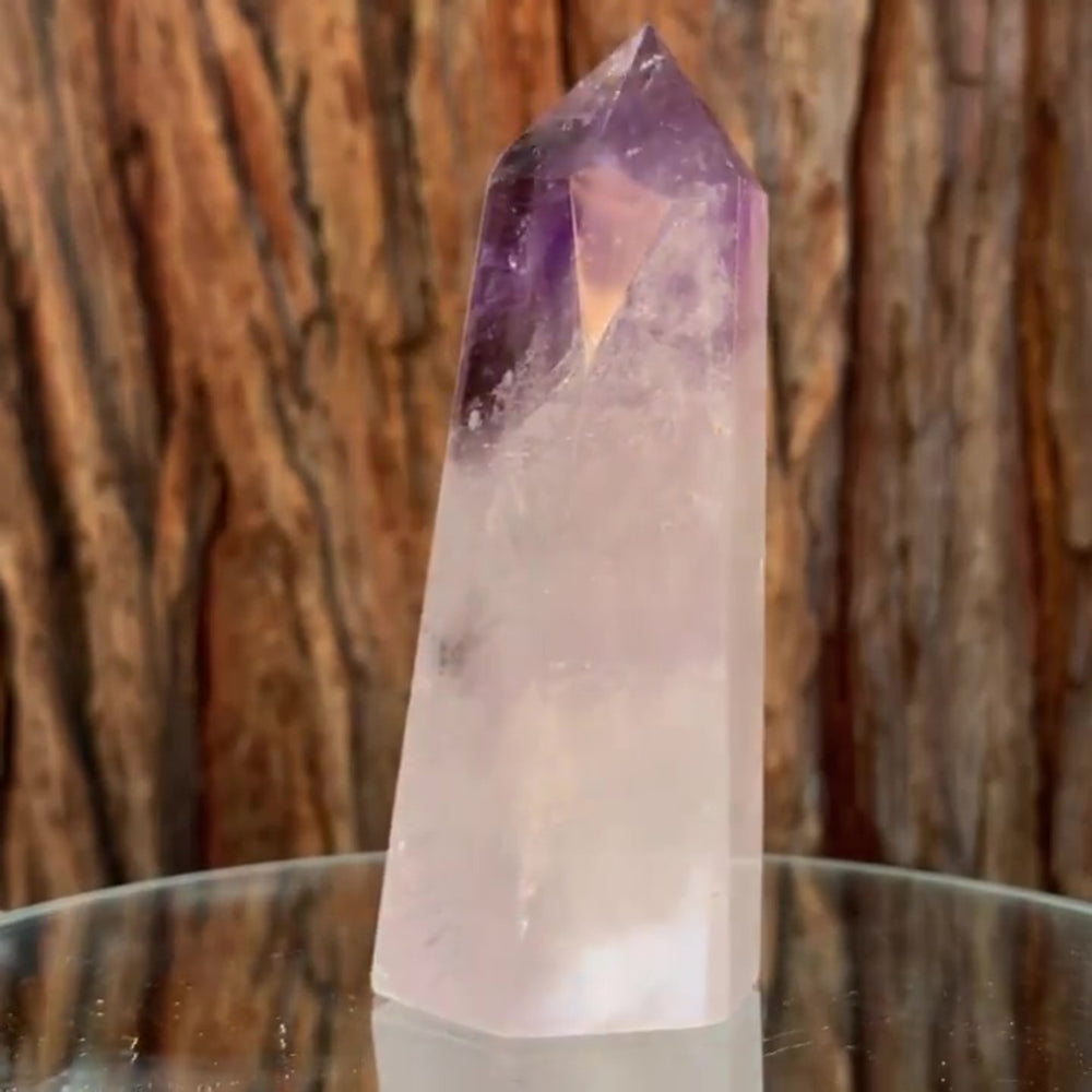 
            
                Load image into Gallery viewer, 13cm 445g Polished Amethyst Point from Brazil
            
        