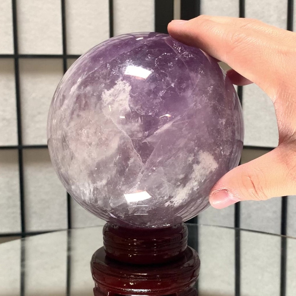 
            
                Load image into Gallery viewer, 12.5cm 2.77kg Polished Amethyst Sphere from Brazil
            
        