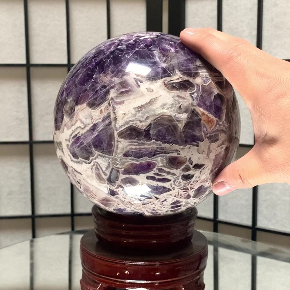 16cm 5.51kg Polished Chevron Banded Amethyst Sphere from Zambia, Africa
