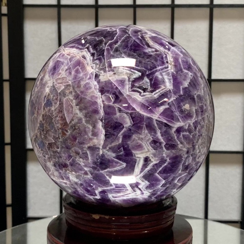 
            
                Load image into Gallery viewer, 17.5cm 7.66kg Polished Chevron Amethyst Sphere on Stand from Zambia
            
        