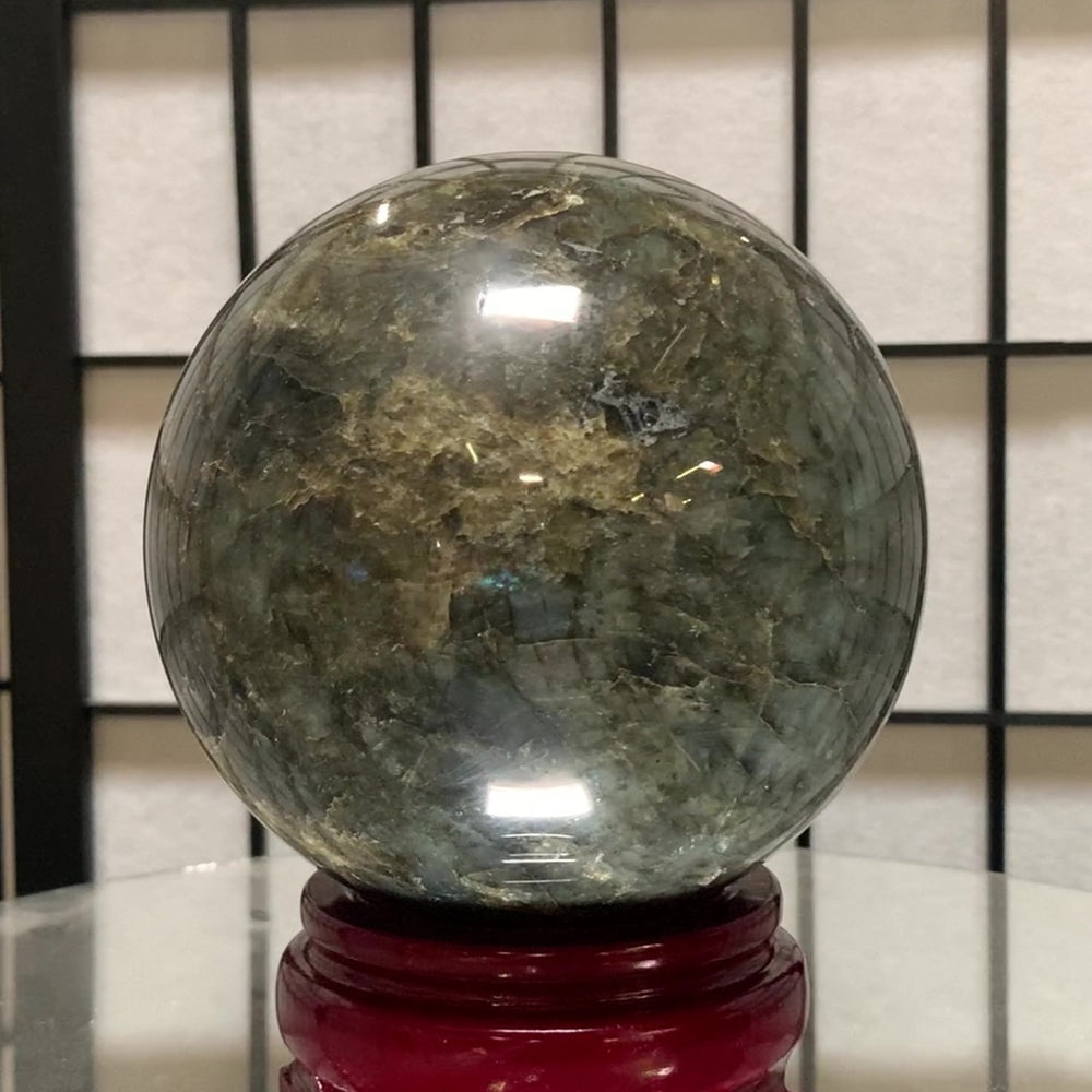 12.5cm 3.04kg Polished Labradorite Sphere from Madagascar
