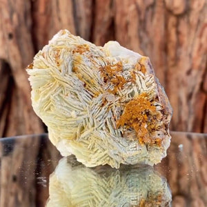 
            
                Load image into Gallery viewer, 7.5cm 205g Prehnite from Imilchil, Middle Atlas Mtns, Morocco
            
        
