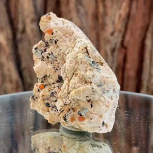 6.5cm 140g Garnet from Tongbei, Fujian, China