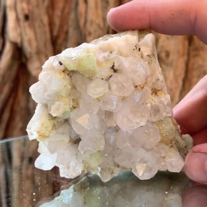 8.5cm 285g Prehnite and Quartz from Yunnan, China