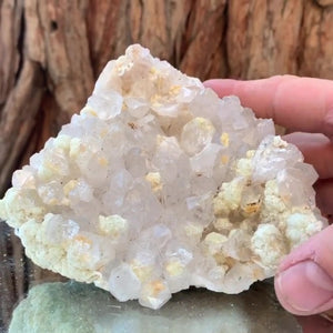13cm 1.01kg Prehnite and Quartz from Yunnan, China