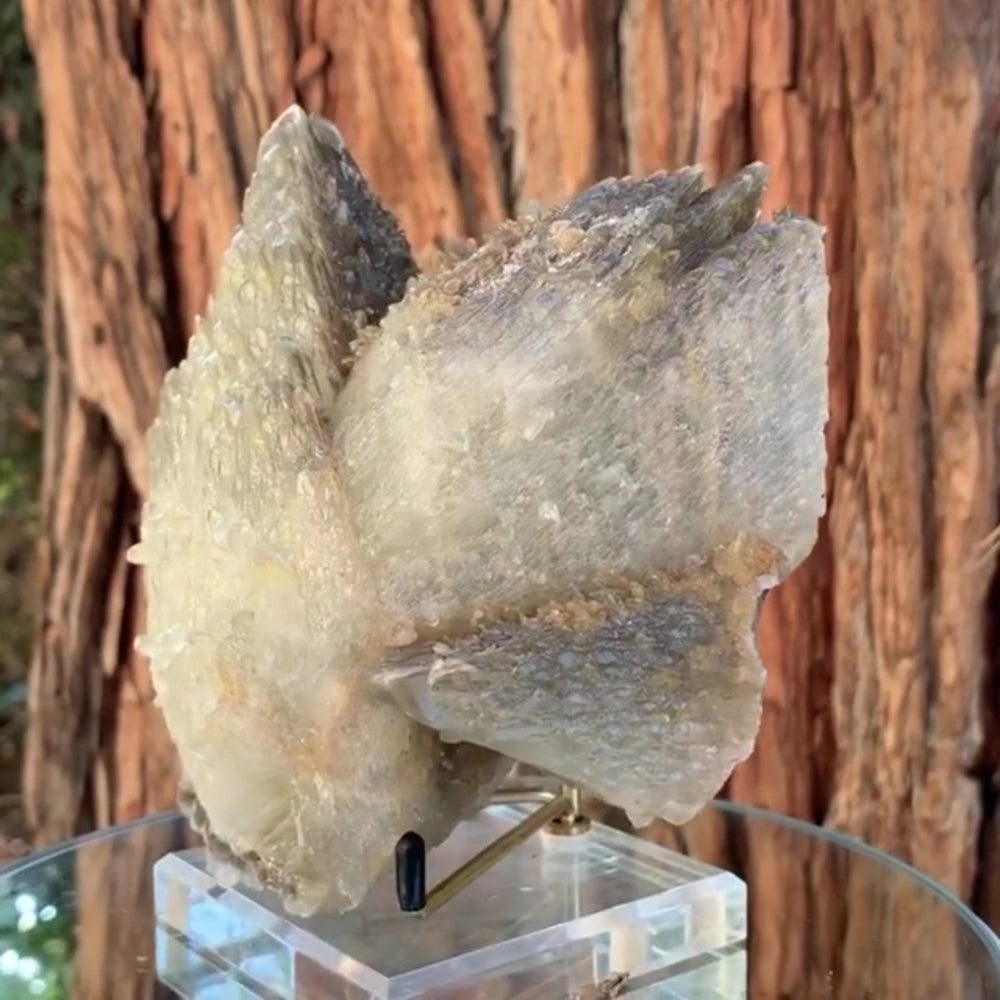 14cm 1.42kg Dogtooth Calcite from Balochistan, Pakistan