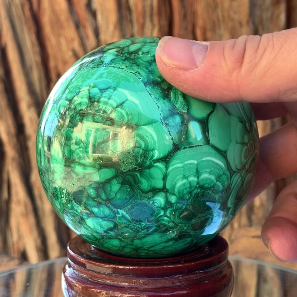 8cm 1.52kg Polished Malachite Sphere from Congo
