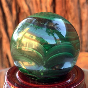 
            
                Load image into Gallery viewer, 5cm 420g Polished Malachite Sphere from Congo
            
        