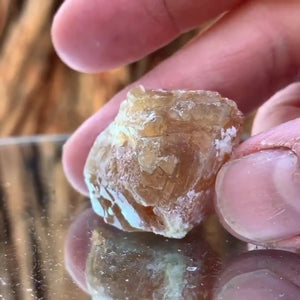 2.6cm 46g Scheelite from Mt. Xuebaoding, Sichuan, China