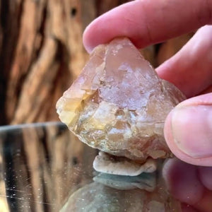 5.5cm 208g Scheelite from Mt. Xuebaoding, Sichuan, China