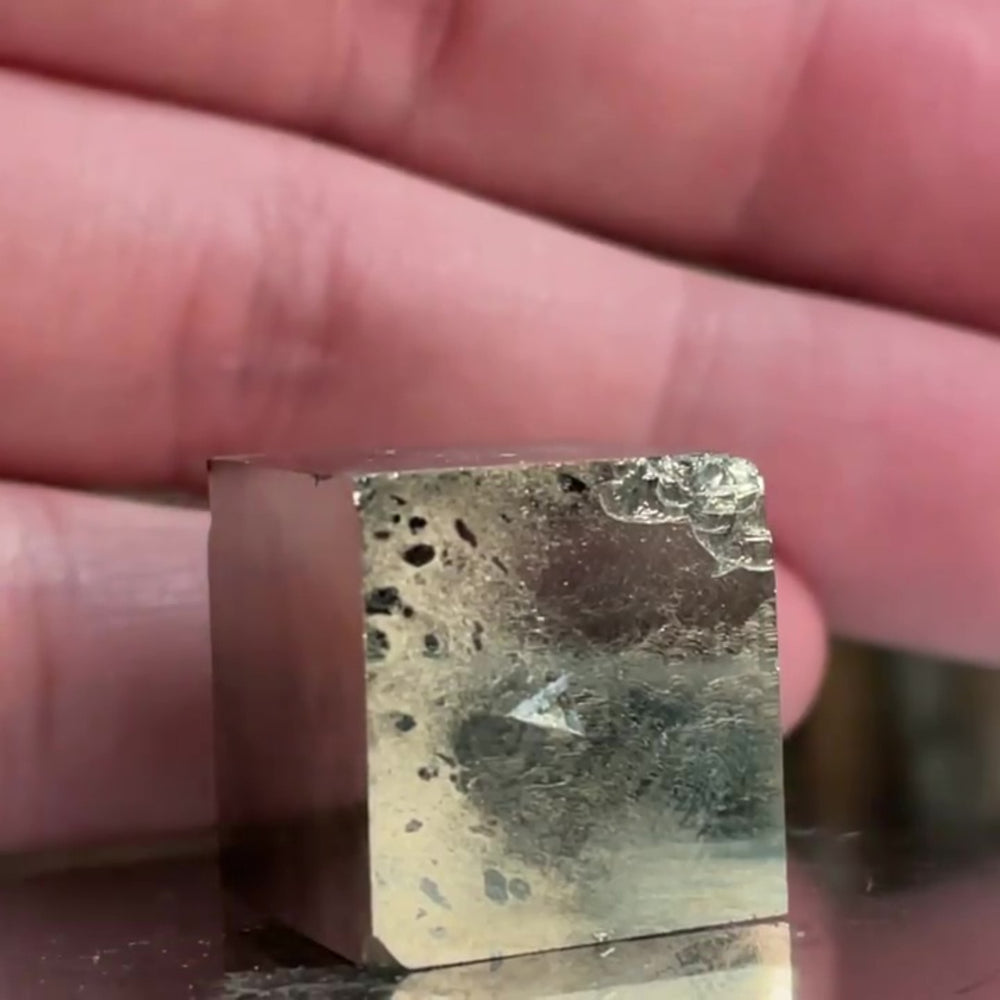 2cm 25g 0.03kg Spanish Pyrite from Navajún, La Rioja, Spain