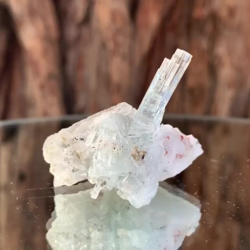 
            
                Load image into Gallery viewer, 4cm 20g Aquamarine from Skardu, Pakistan
            
        