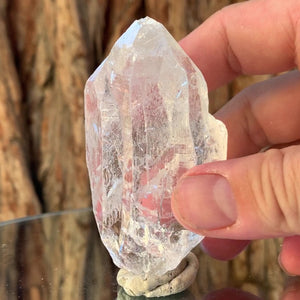 
            
                Load image into Gallery viewer, 8cm 136g Himalayan Clear Quartz from Skardu, Pakistan
            
        
