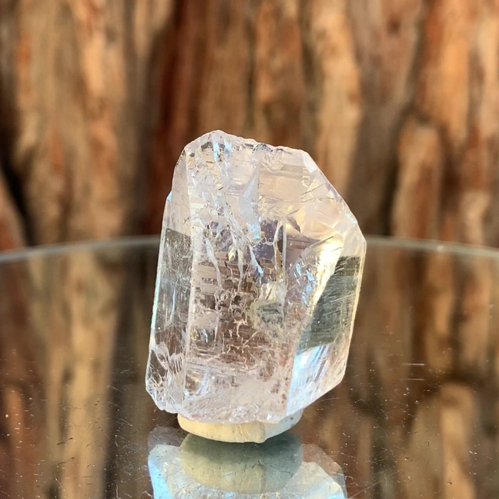 
            
                Load image into Gallery viewer, 4cm 30g Himalayan Clear Quartz from Skardu, Pakistan
            
        