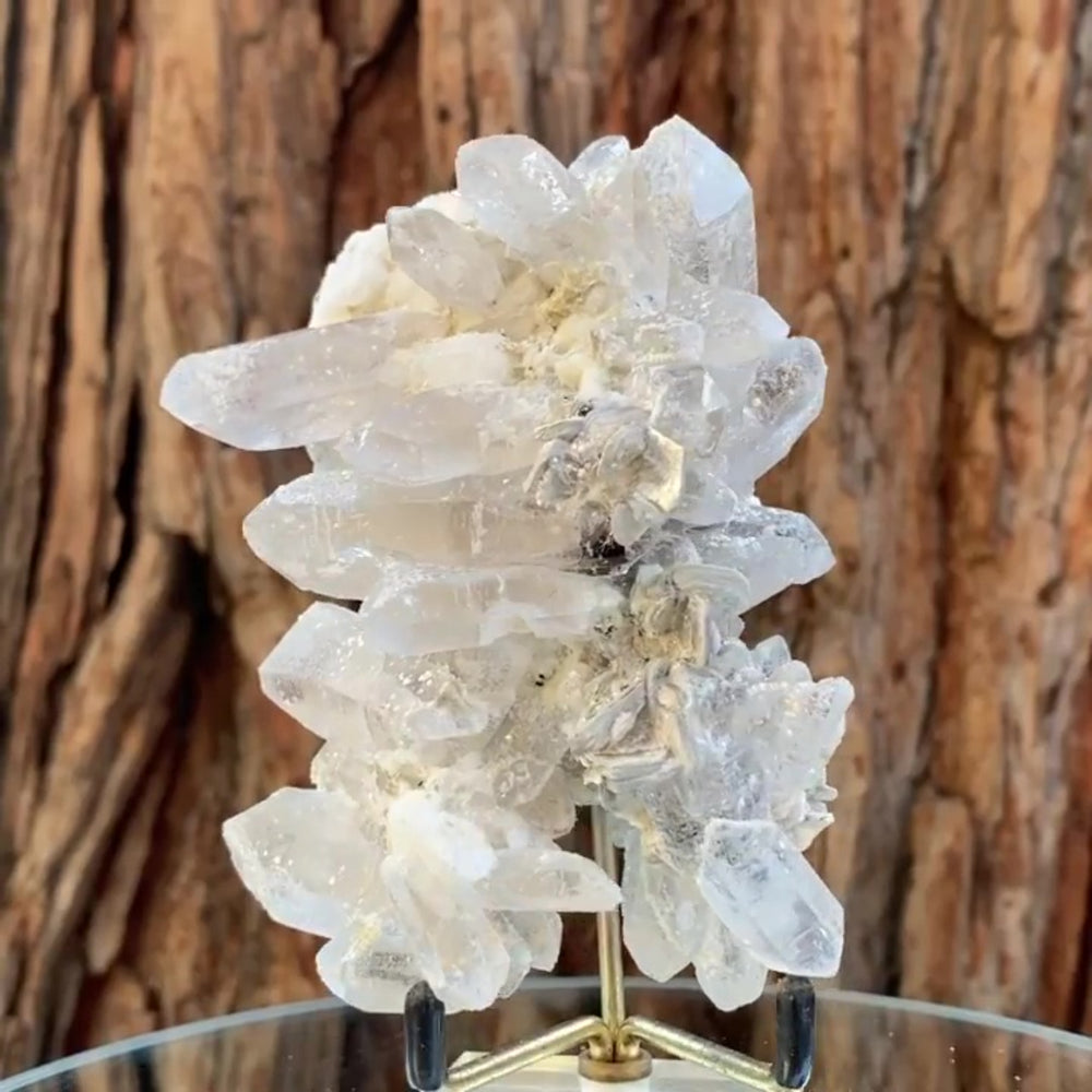 
            
                Load image into Gallery viewer, 11cm 350g Himalayan Clear Quartz from Skardu, Pakistan
            
        