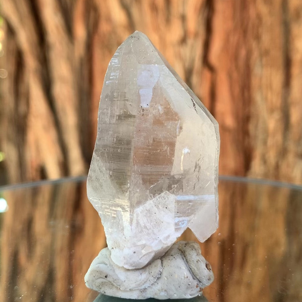 
            
                Load image into Gallery viewer, 5.5cm 46g Himalayan Clear Quartz Point, Skardu, Pakistan
            
        