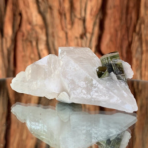 7.7cm 66g Tricolor Green Tourmaline w/ Clevelandite, Albite, Quartz from Tulga Mine, Astak Nala Roundu, Skardu, Pakistan