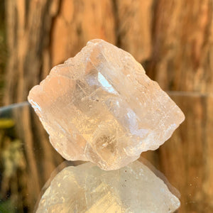 
            
                Load image into Gallery viewer, 3.7cm 72g Topaz Crystal from Skardu, Pakistan
            
        