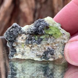 4cm 24g Green Sphene on Calcite from Shelisa Mine, Arundo, Shigar District, Gilgit-Baltistan, Pakistan