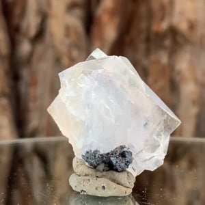 3.5cm 34g Blue Fluorite from Xianghuapu Mine, Hunan, CN