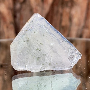 4.5cm 38g Clear Fluorite with Inclusion from Xianghuapu Mine, Hunan, CN