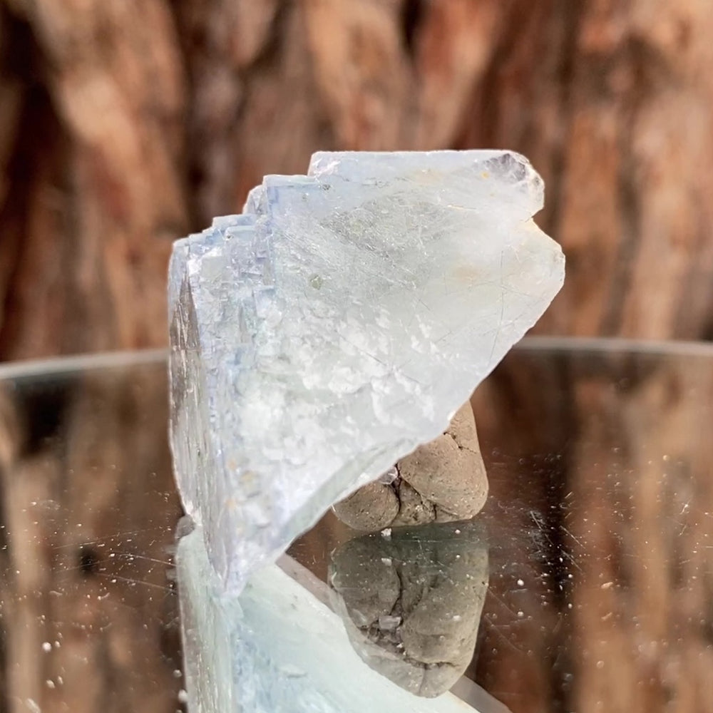 4.5cm 38g Clear Fluorite with Inclusion from Xianghuapu Mine, Hunan, CN