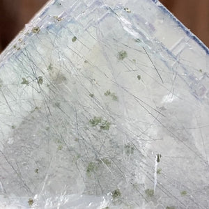 4.5cm 38g Clear Fluorite with Inclusion from Xianghuapu Mine, Hunan, CN