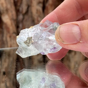 4cm 42g Clear Fluorite from Xianghuapu Mine, Hunan, CN