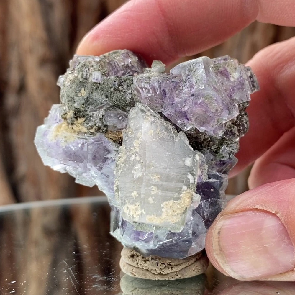 4.5cm 78g Purple Fluorite from Xianghuapu Mine, Hunan, CN