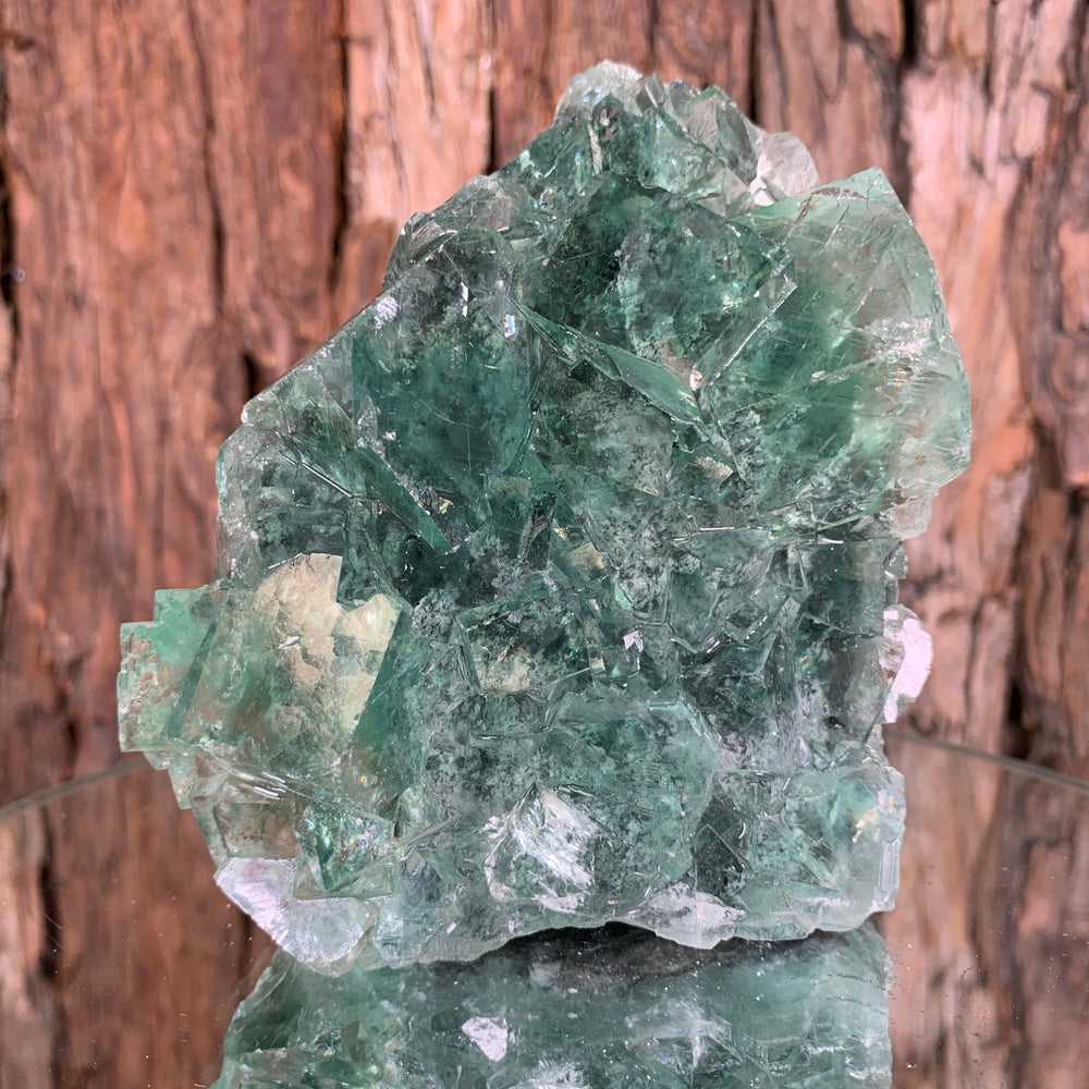 11cm 990g Clear Green Fluorite from Xianghualing Mine, China