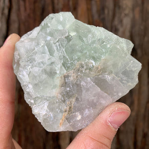 7.5cm 256g Clear Green Fluorite from Xianghualing, China