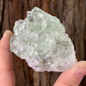 8cm 200g Clear Green Fluorite from Xianghualing, China