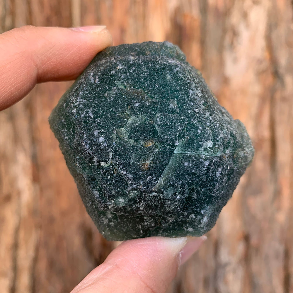 
            
                Load image into Gallery viewer, 5.7cm 200g Green Fluorite from Heilongjiang, China
            
        