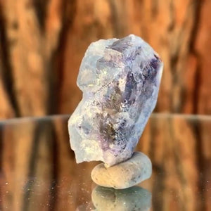 3.5cm 25g Purple Fluorite from Huanggang Mine, Inner Mongolia, China