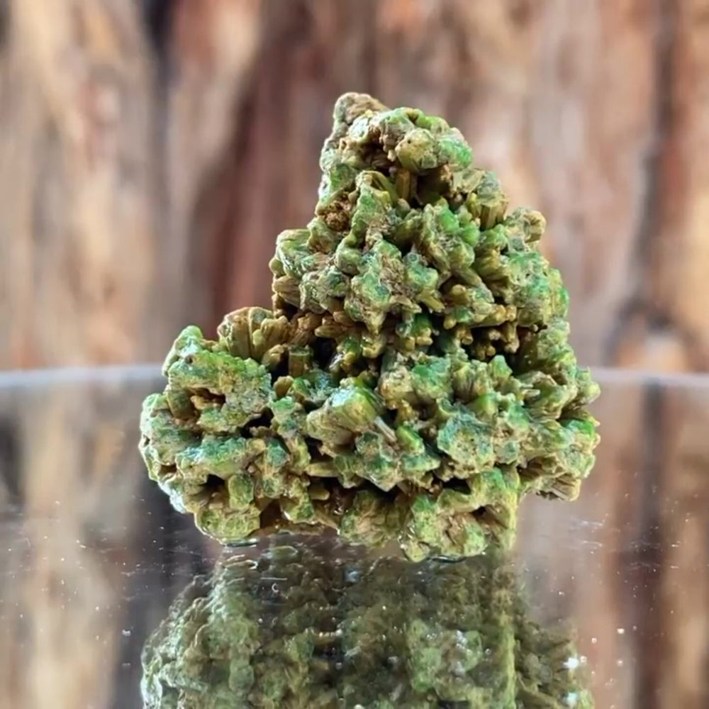 
            
                Load image into Gallery viewer, 3.4cm 44g Pyromorphite from Daoping Mine, Guangxi, China
            
        