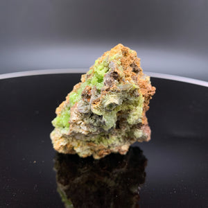 
            
                Load image into Gallery viewer, 5.5cm 118g Pyromorphite from Guangxi, China
            
        