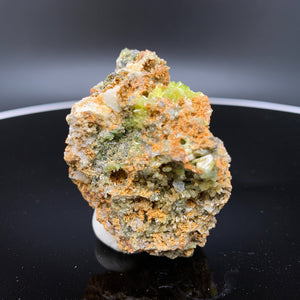 
            
                Load image into Gallery viewer, 5cm 88g Pyromorphite from Guangxi, China
            
        